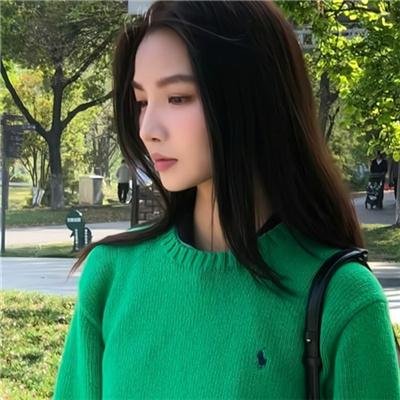 沉默的雪封面